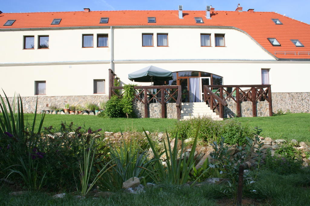 Aronia Park Villa Lubiechowa Bagian luar foto